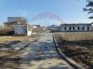 Spațiu industrial de 5,000mp de vânzare TULCEA 24.000MP intravilan - imagine 17
