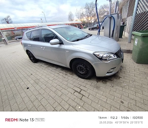 Kia Ceed.   - imagine 5