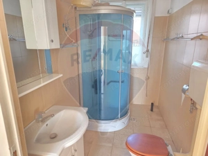 Casă deosebita ultracentral Salonta - imagine 7