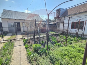 Casă deosebita ultracentral Salonta - imagine 18