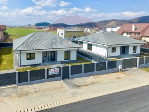 Casa 4 camere-594 mp teren,  construcție noua-Harman