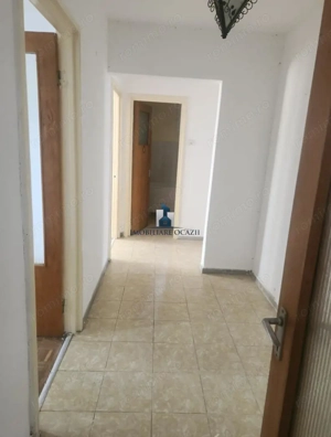 Inchiriere Apartament 4 Camere Semidecomandat Aparatorii Patriei-Moldovita - imagine 3