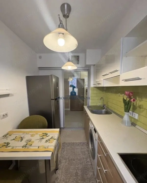 Inchiriere Apartament 3 Camere Decomandat Bd.Alexandru Obregia - imagine 3