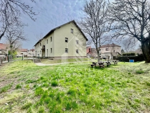 Casa de inchiriat cu 8 apartamente, ideal pentru firme. Zona Centrala