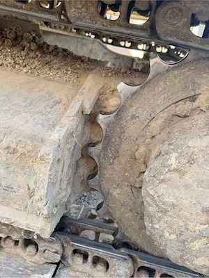 excavator CAT 308E2 - imagine 5