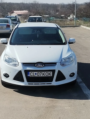 Vand Ford focus mk3 5000 euro negociabil - imagine 2