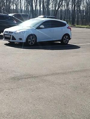 Vand Ford focus mk3 5000 euro negociabil - imagine 3