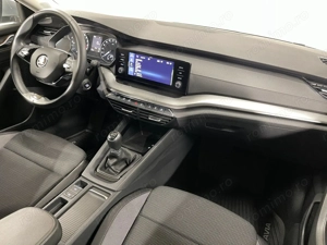 Skoda Octavia - imagine 8