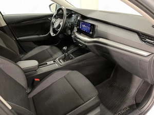 Skoda Octavia - imagine 10