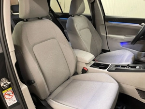 Volkswagen Golf - imagine 10