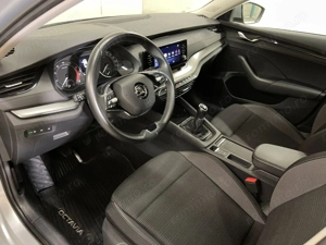 Skoda Octavia - imagine 5