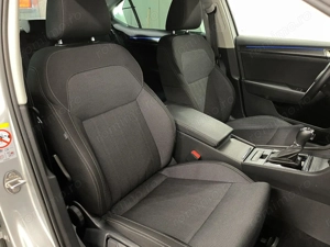 Skoda Superb - imagine 10