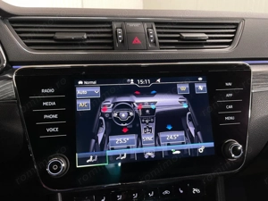 Skoda Superb - imagine 19