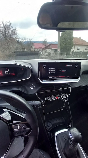 Peugeot 2008 1.2i Allure Pack - Gasolina - Manual - 131 hp - imagine 6