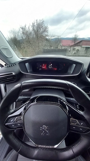 Peugeot 2008 1.2i Allure Pack - Gasolina - Manual - 131 hp - imagine 8
