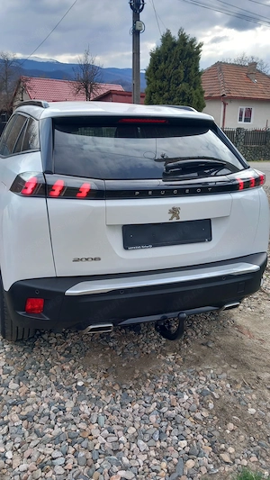 Peugeot 2008 1.2i Allure Pack - Gasolina - Manual - 131 hp - imagine 4