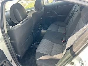 Toyota Avensis 2.0 D-4D 126 CP   motor foarte bun, fără probleme, DPF OK - imagine 9