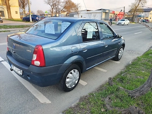 Dacia Logan cu 97000 km la 2150 euro