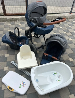 Vând cărucior 3 în 1, scaun masa, cantar și cadă bebe