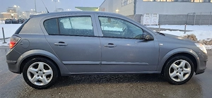 Opel Astra H  - imagine 3