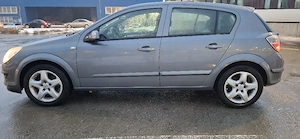 Opel Astra H 