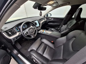 Volvo XC 60 B5 D AWD Geartronic Inscription - imagine 4