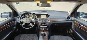 Mercedes C180 Facelift Model Elegance - imagine 5