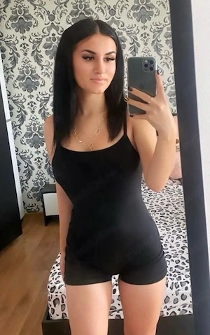 Adina Singurica in Locație (fac și confirmare) 