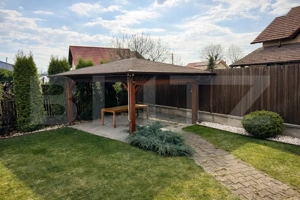 Casă spațioasă, complet mobilată și utilată, teren 700 mp –Reghin - imagine 11