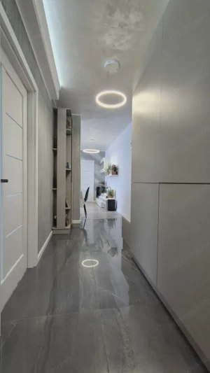 Apartament 3 camere la cheie, terasa si parcare, zona Vivo - imagine 11