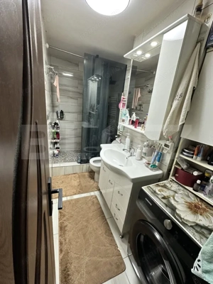 Apartament 3 camere decomandat,renovat ,zonă excelentă – Orăștie - imagine 9