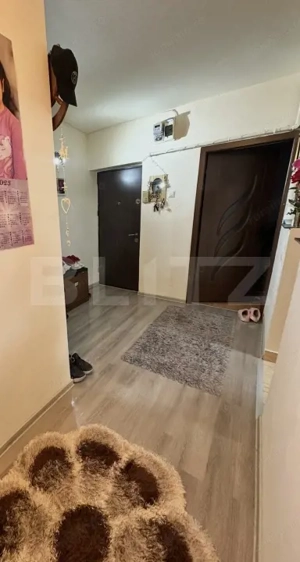 Apartament 3 camere decomandat,renovat ,zonă excelentă – Orăștie - imagine 11