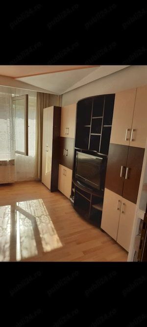 Garsonieră 21 mp, etaj 2, parcare, mobilată   49.000  | Exclus agenții
