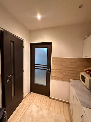 Garsonieră 21 mp, etaj 2, parcare, mobilată   49.000  | Exclus agenții - imagine 4
