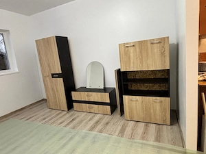 Inchiriez garsoniera 20mp nemobilata pretabil spatiu comercial birou - imagine 3