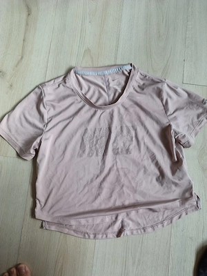 Tricou Nike Dri-Fit Crop-Top with Diamante detail. Size XS. Oxford Pink