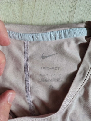 Tricou Nike Dri-Fit Crop-Top with Diamante detail. Size XS. Oxford Pink - imagine 4