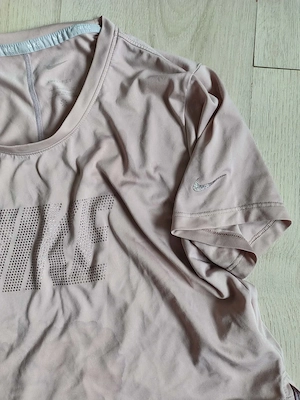 Tricou Nike Dri-Fit Crop-Top with Diamante detail. Size XS. Oxford Pink - imagine 5