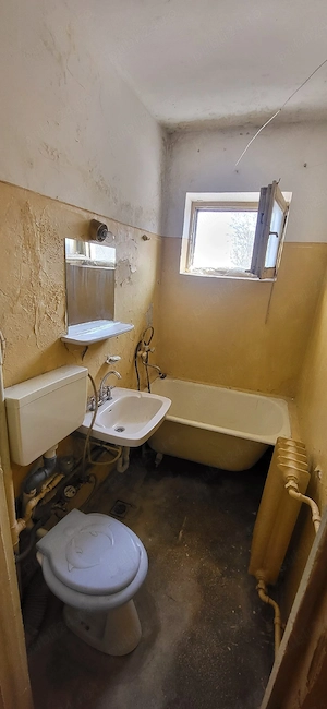 Vand apartament 2 camere   - imagine 10
