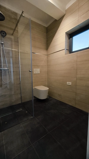 Duplex modern, 4 camere și 2 băi, lac, pădure - imagine 10