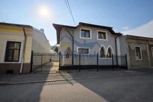 Proprietate exclusivistă | Vilă premium Ploiești – Str. Cerceluș nr. 3 - imagine 2