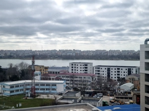 Faleza nord- apartament 2 camere transformat cu vedere la mare si lac - imagine 7