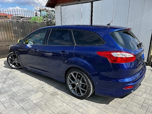 Ford Focus ST Line Mk3 2014 - imagine 5