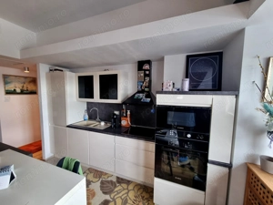 Faleza nord- apartament 2 camere transformat cu vedere la mare si lac - imagine 16