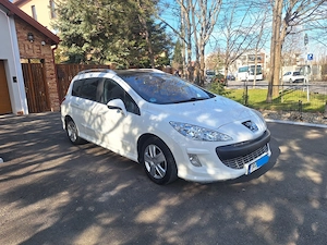 Peugeot 308 SW 7 locuri Panoramic - imagine 3