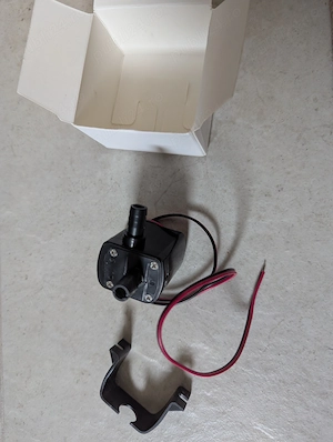 Pompa acvariu cu motor fara perii 12 V - imagine 2