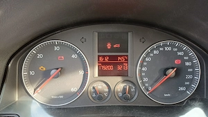 De vanzare VW Golf 5 1.9 TDI 2006 179.000 KM reali - imagine 5