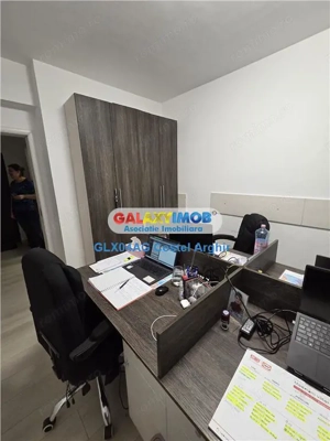 Vindem ap cu 3 cam dec parter mobilat office, central Craiovei