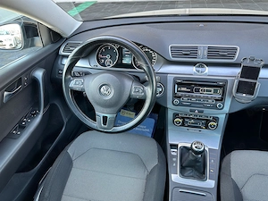 Volkswagen Passat SW 2.0 Diesel 170 CP An 2012 - imagine 13
