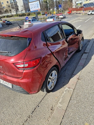 Vand Renault Clio ,2019 - imagine 2